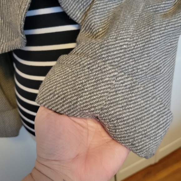 Vintage Georges Marciano (pre-Guess) Wool Blend Cropped Jacket - Picture 15 of 15